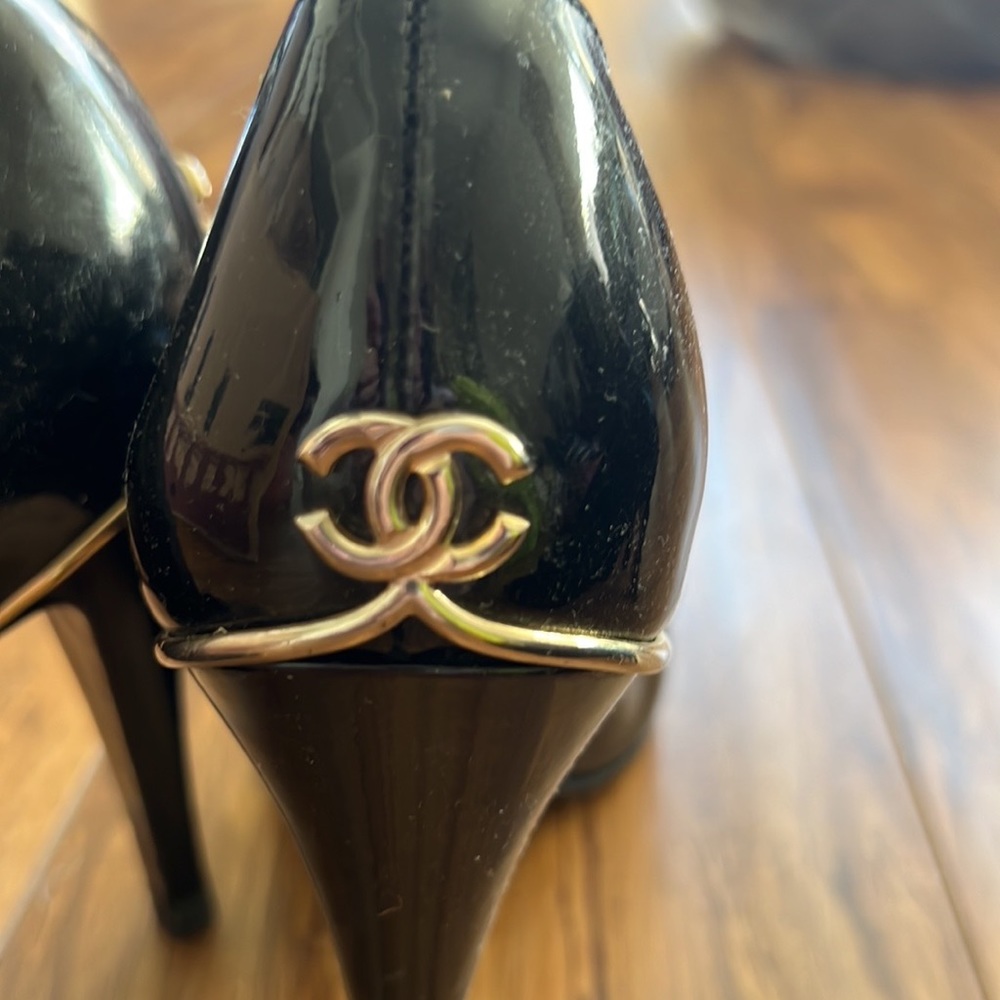 Chanel shoes 39